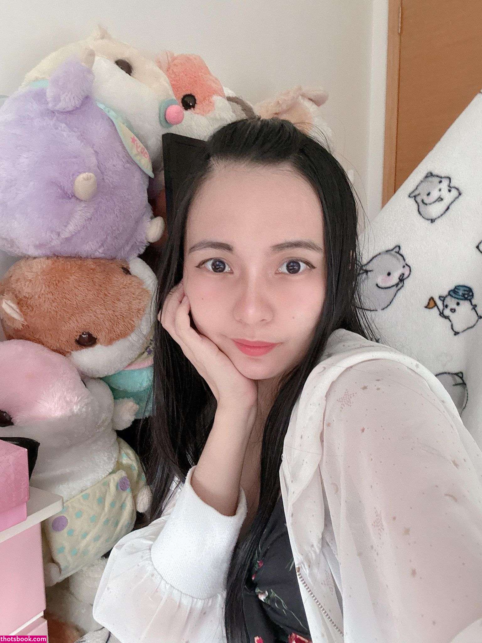 luckyeliee Photo #12