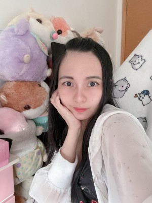 luckyeliee Photo #12