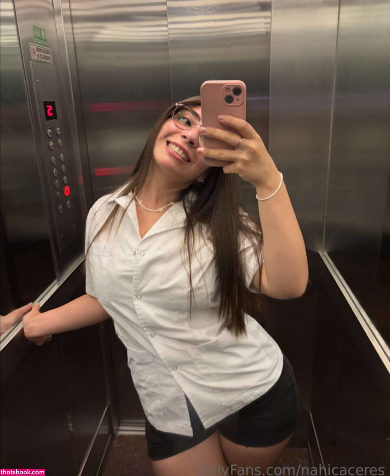 Nahii Carceres Photo #1