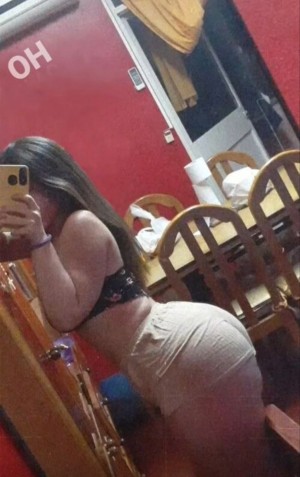 Nahii Carceres Photo #12