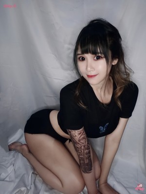 Tiara Lova Photo #12