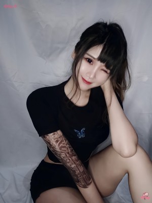 Tiara Lova Photo #19