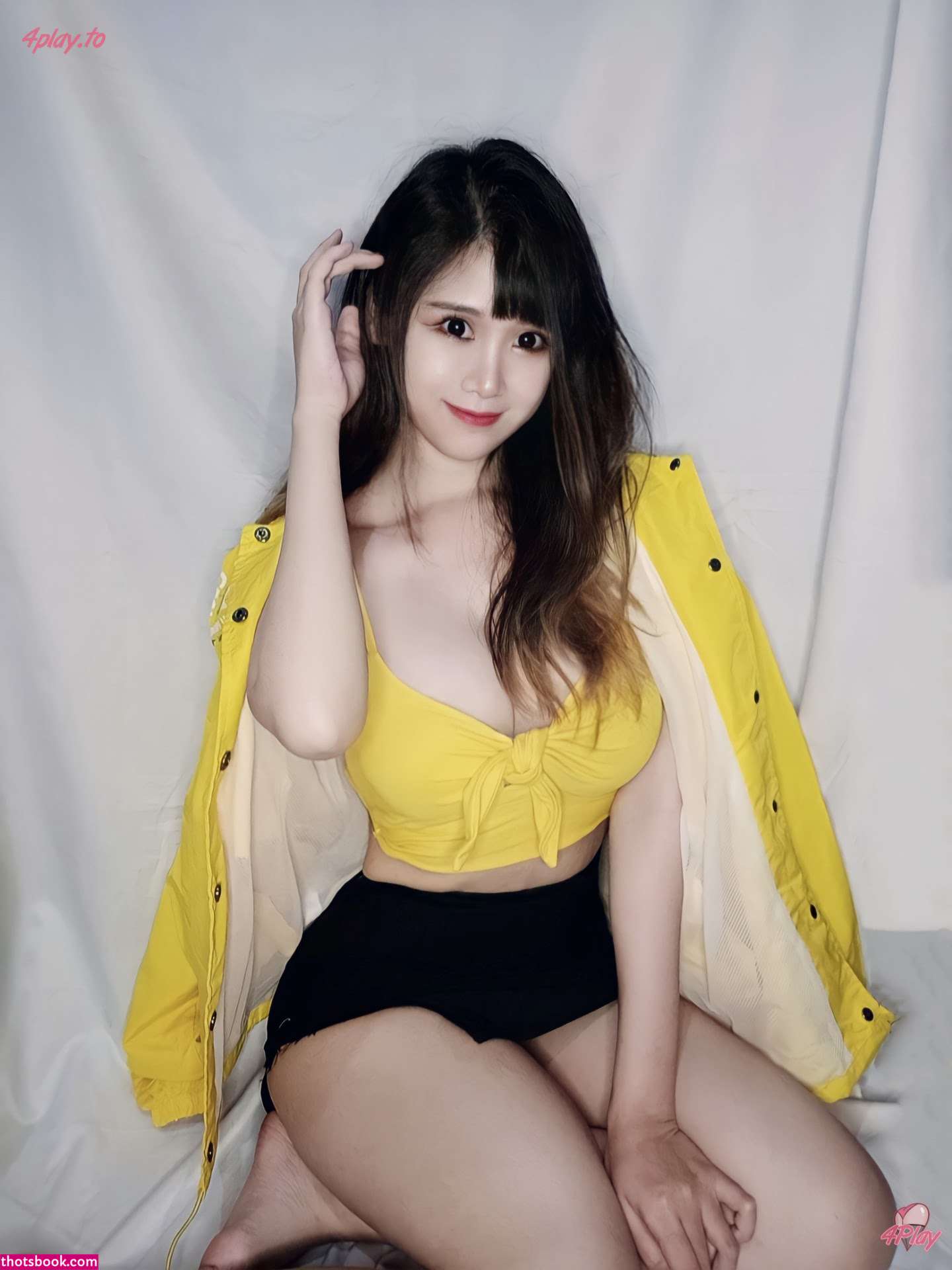 Tiara Lova Photo #29