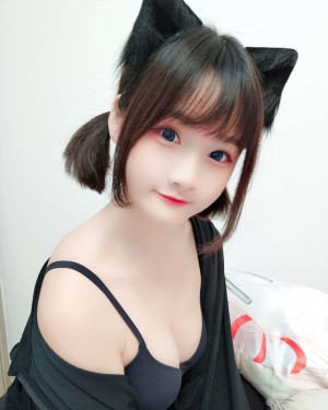 xiaoyukiko Photo #25