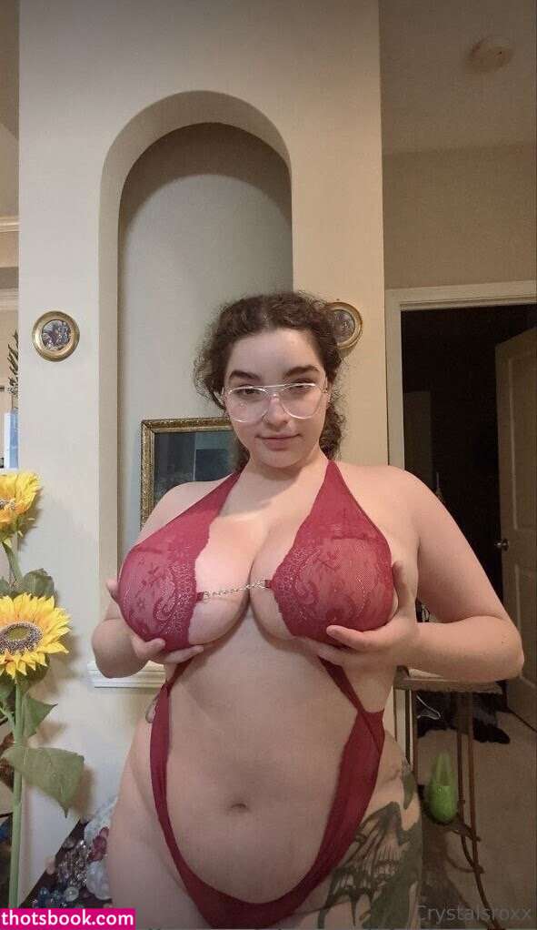 crystallovinghomo Photo #21