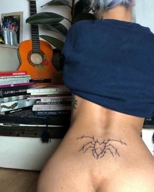 Lilfoxiebaby Photo #2