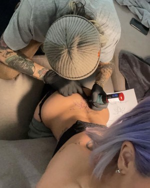 Lilfoxiebaby Photo #3