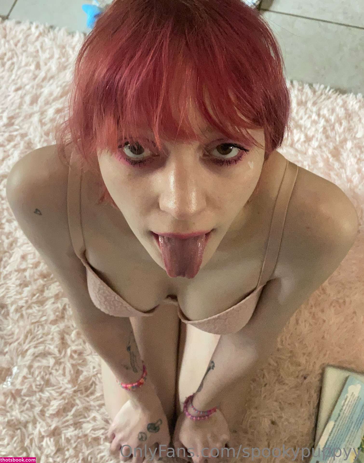 spookypuppyy Photo #17