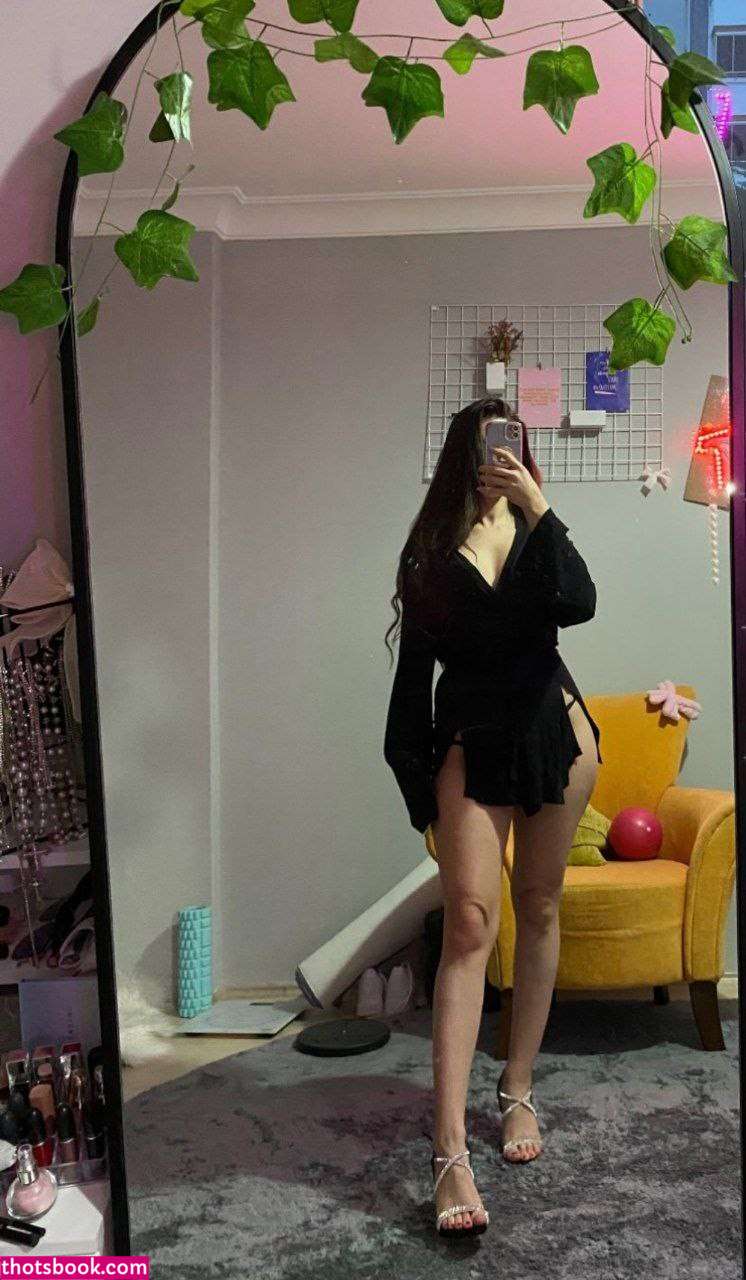 Zeynepiksy Photo #49