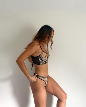 belnotbella Photo #27