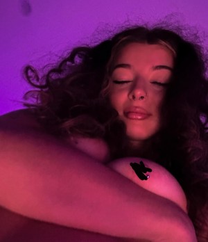 Keelyyedwards Photo #3