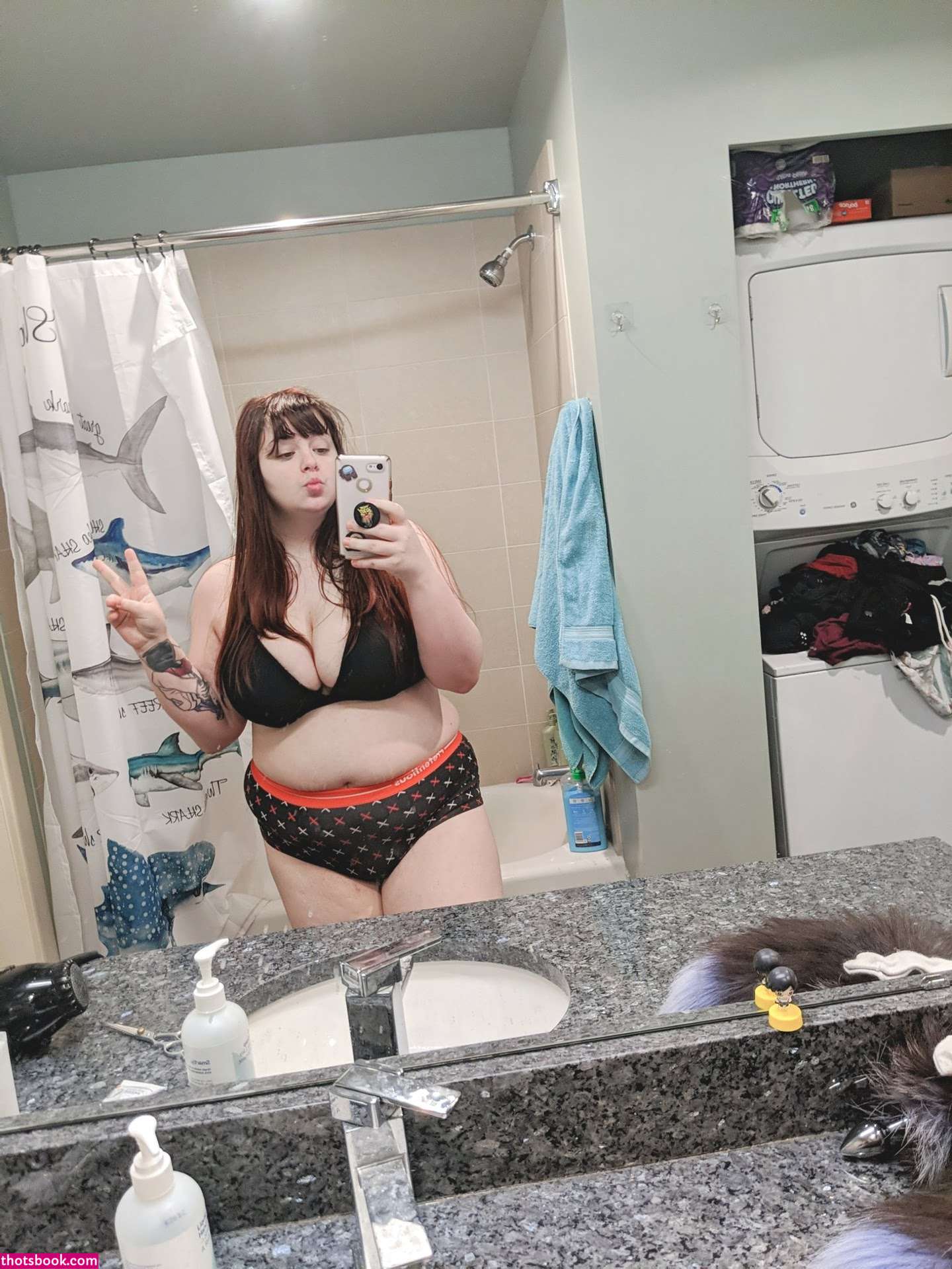 Runescapethot Photo #9