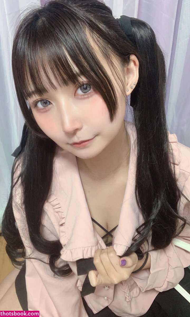 Yomicos0909 Photo #2