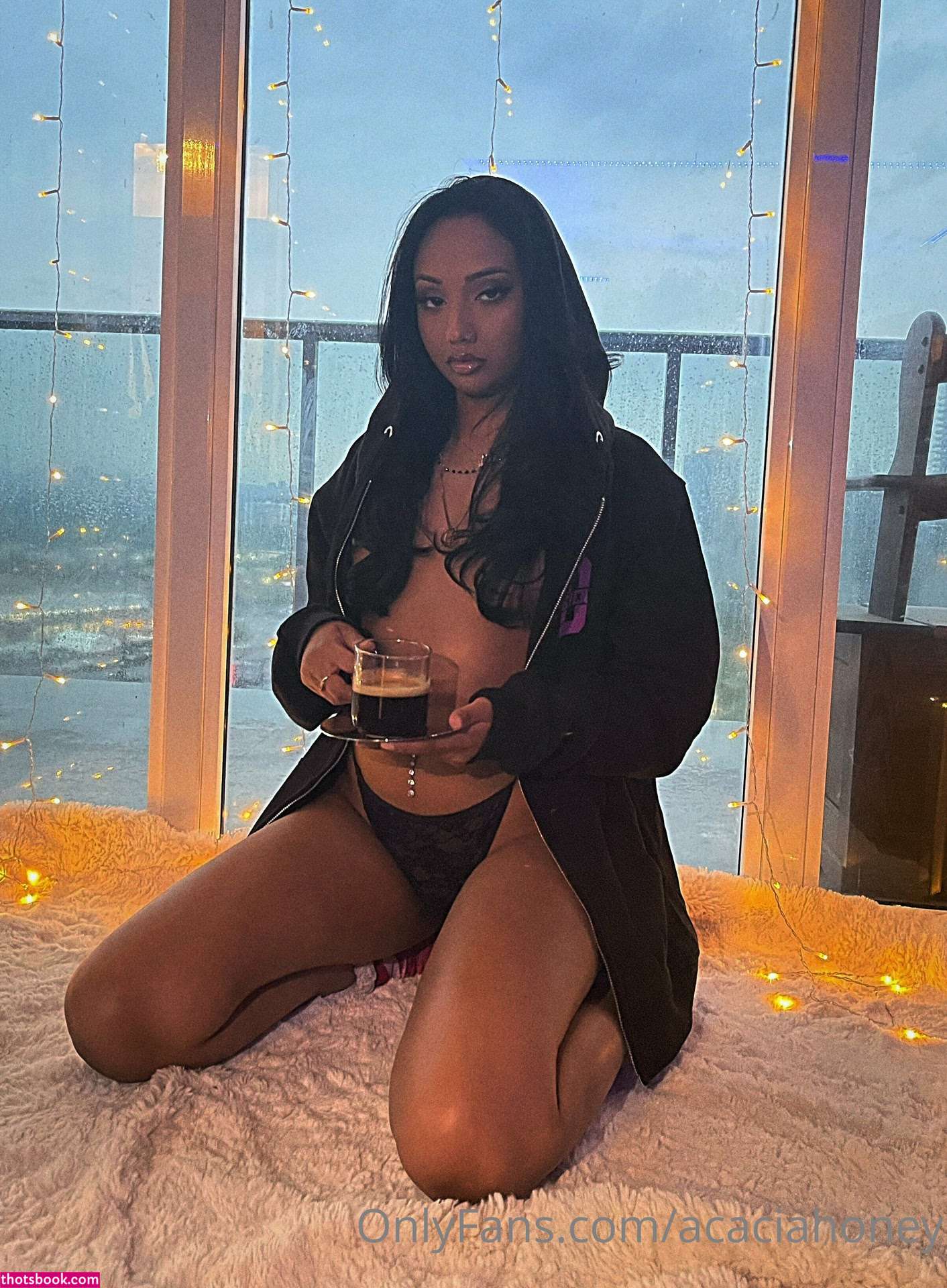 Acaciahoney Photo #31