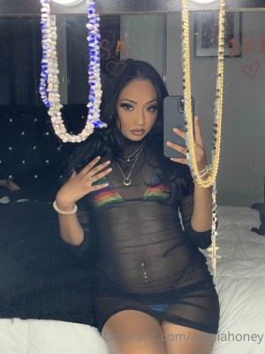 Acaciahoney Photo #27