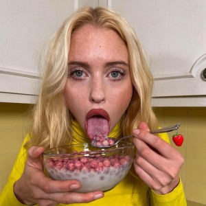 Chloe cherry Photo #3