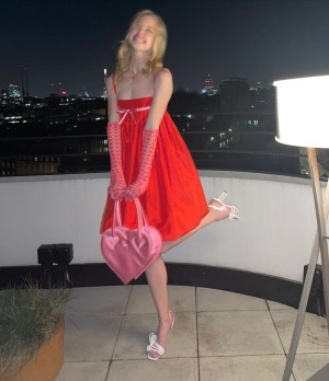 Chloe cherry Nude Leaks OnlyFans Photos #4