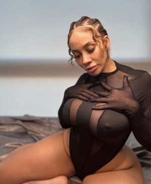 meganxdenise Photo #3