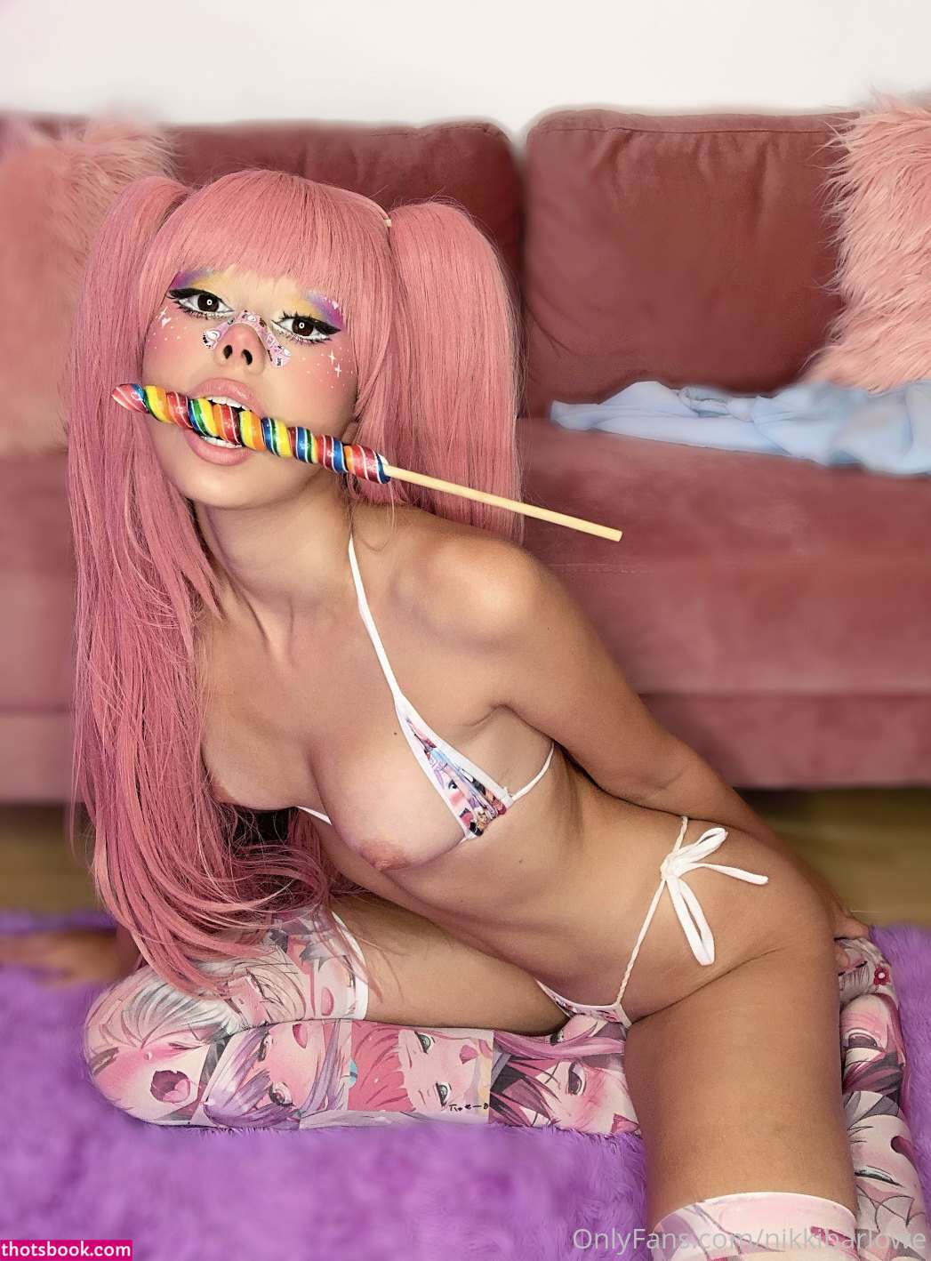 Nikki Barlowe Photo #3