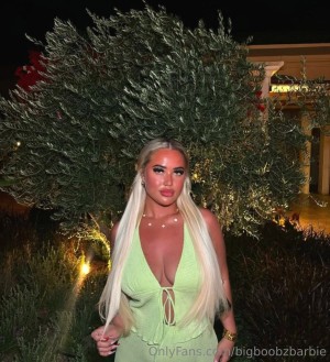 Bigboobzbarbie Photo #11