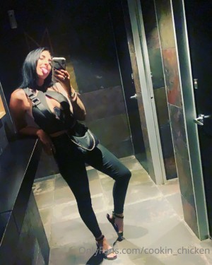 Cookin Chicken Photo #11