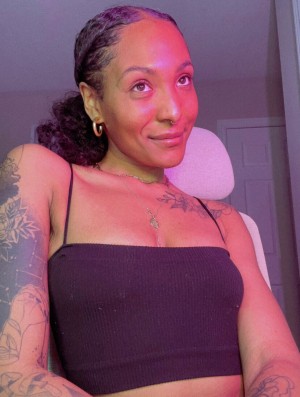 Leo London Photo #38