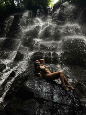 Yasmineshaw Photo #9