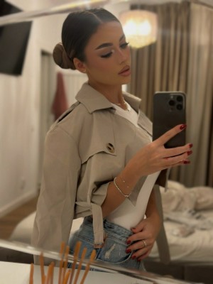 Yasmineshaw Photo #16