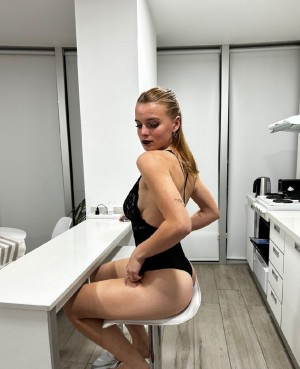 Camila Budniewski Photo #15