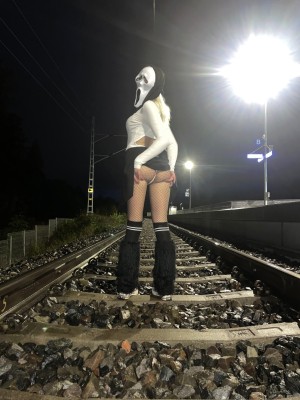 Crazyangelgirl Photo #5