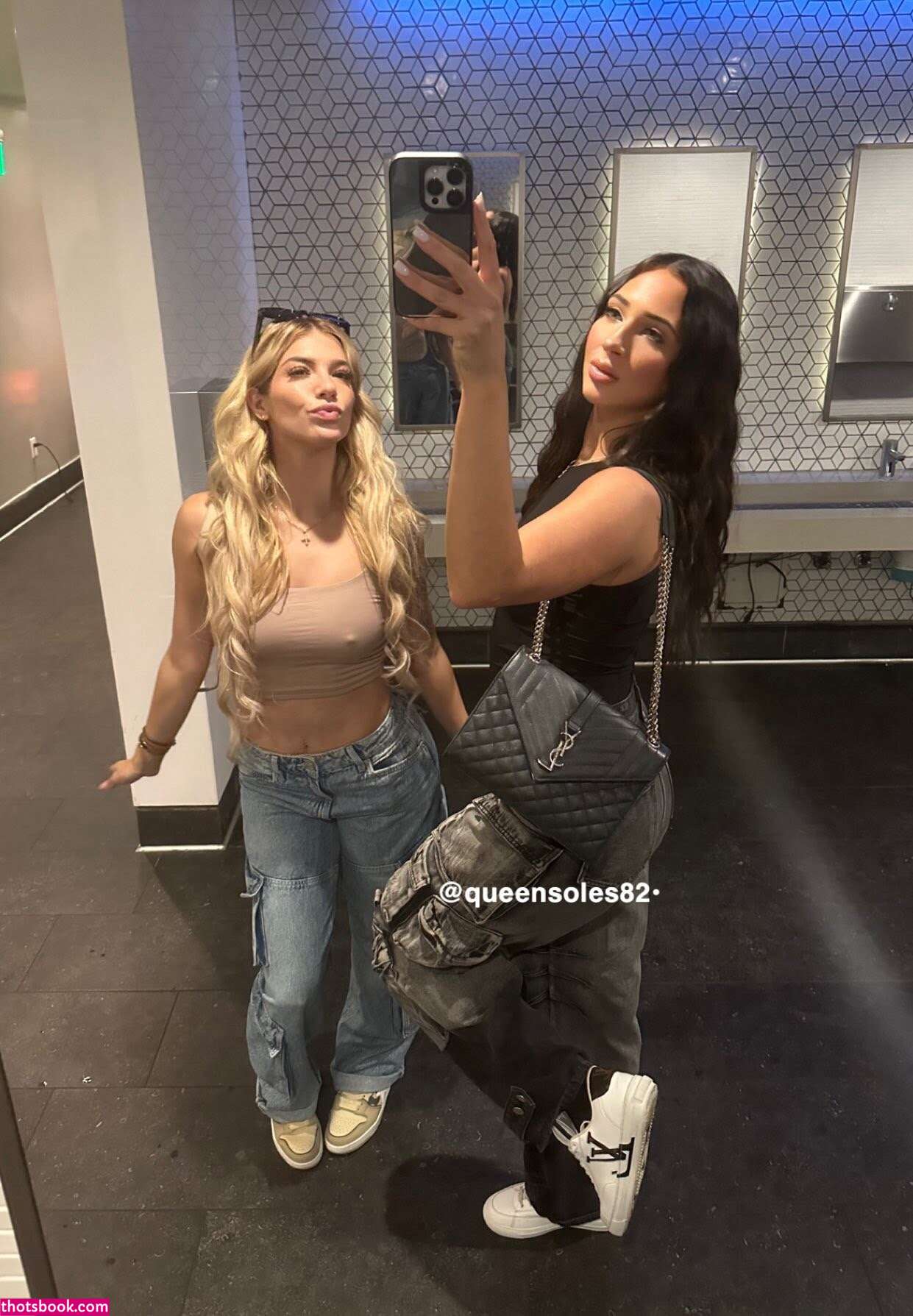 Goddessanna05 Photo #21