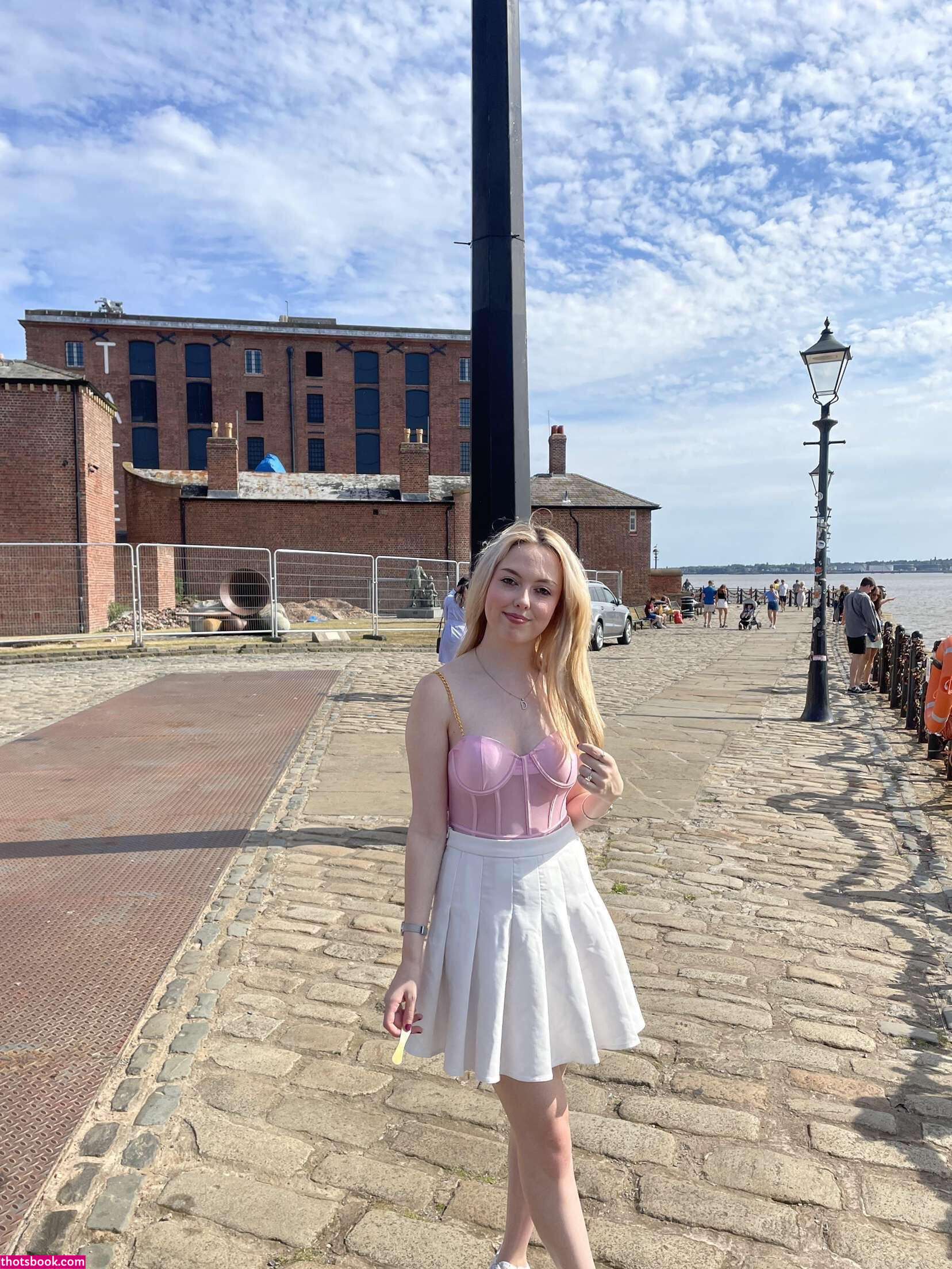 Hannah Melissa Photo #12