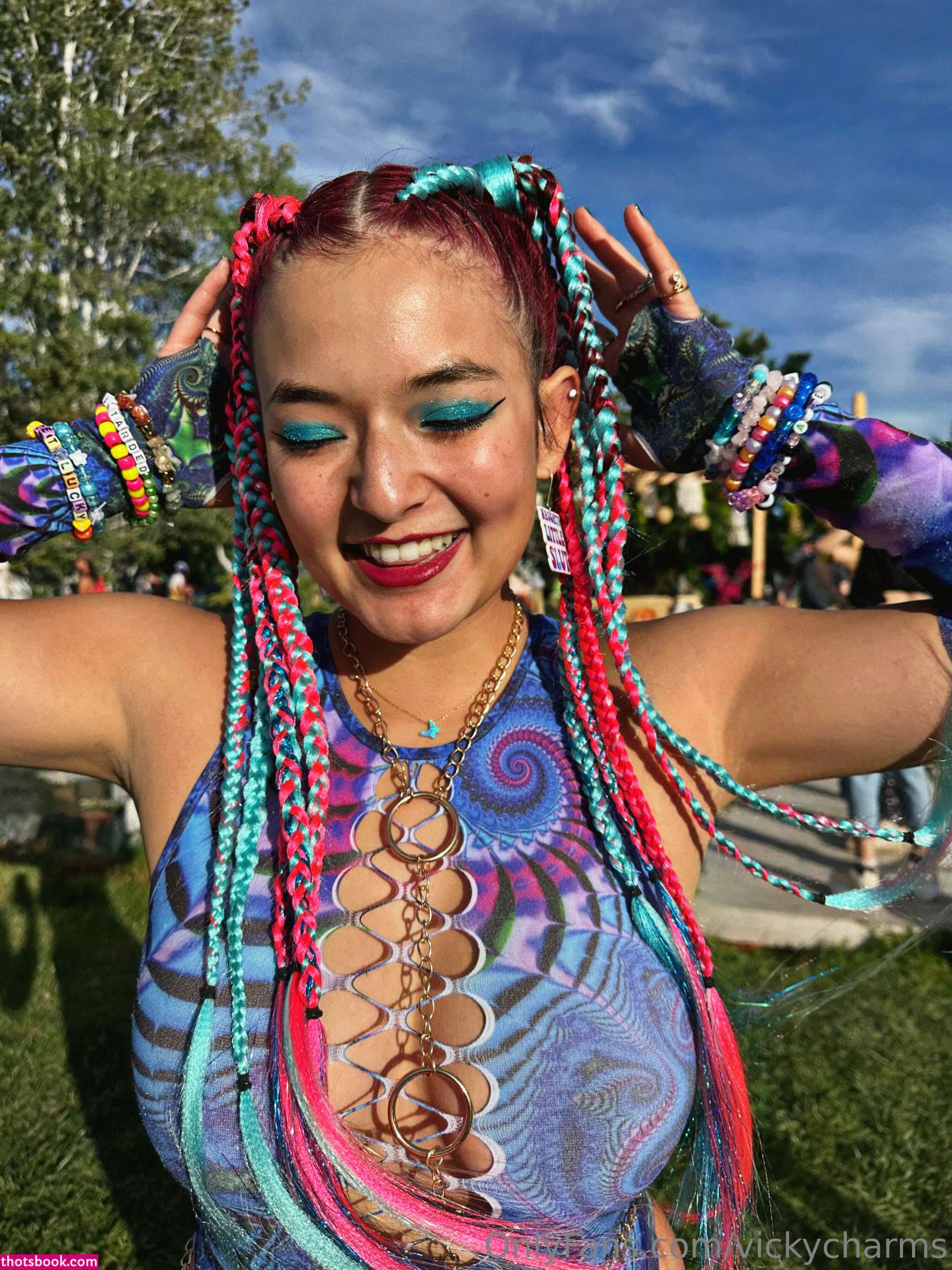 Itsvichan37 Photo #47