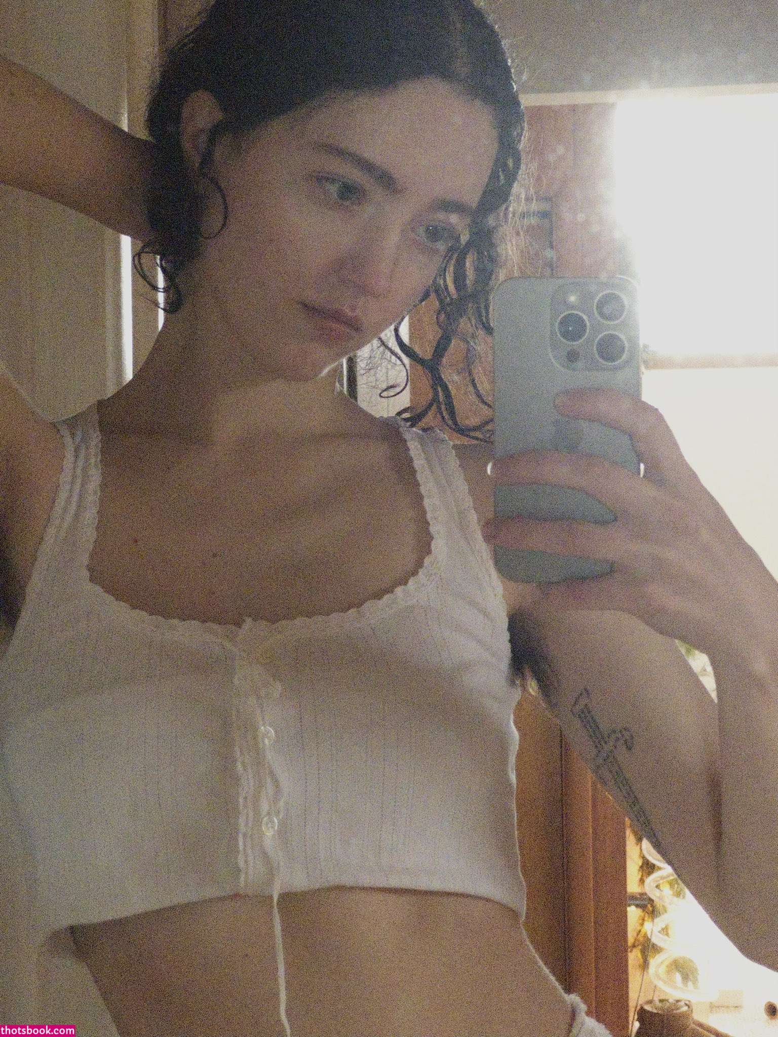 zoeplzshutup Photo #14