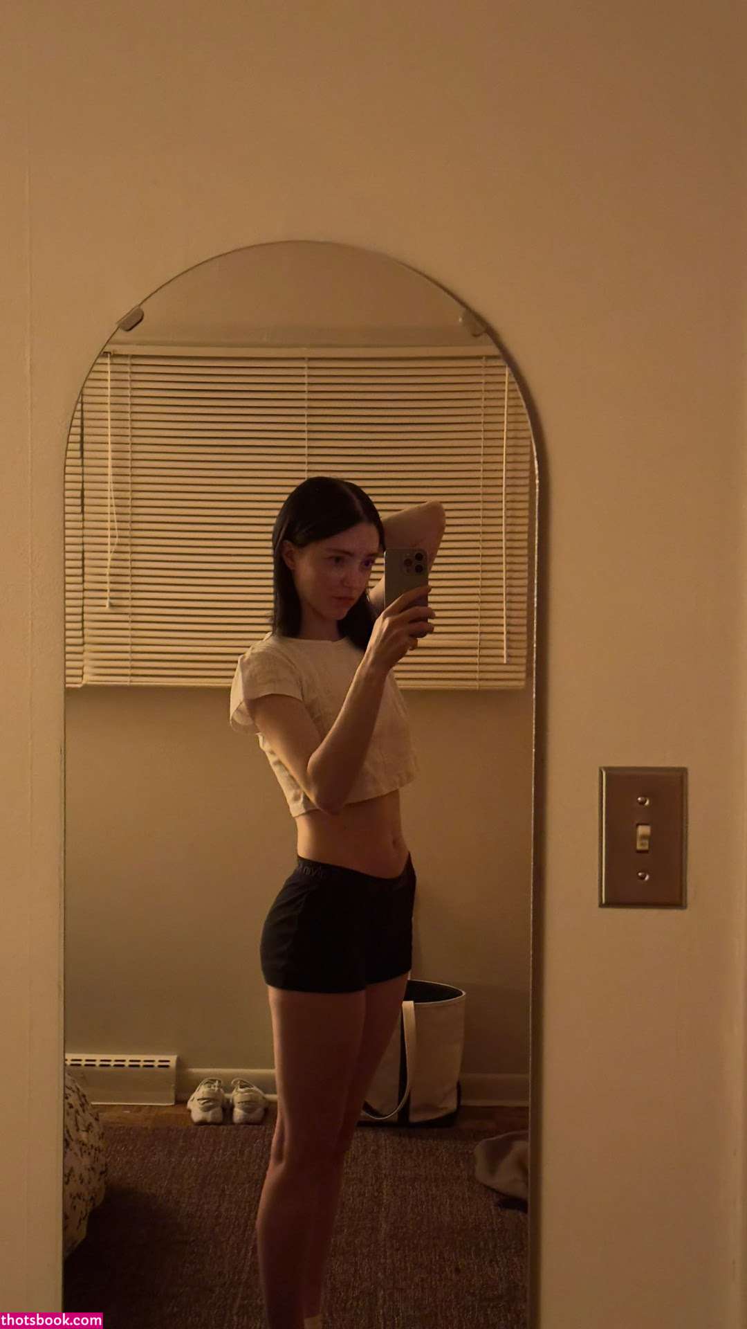 zoeplzshutup Photo #24