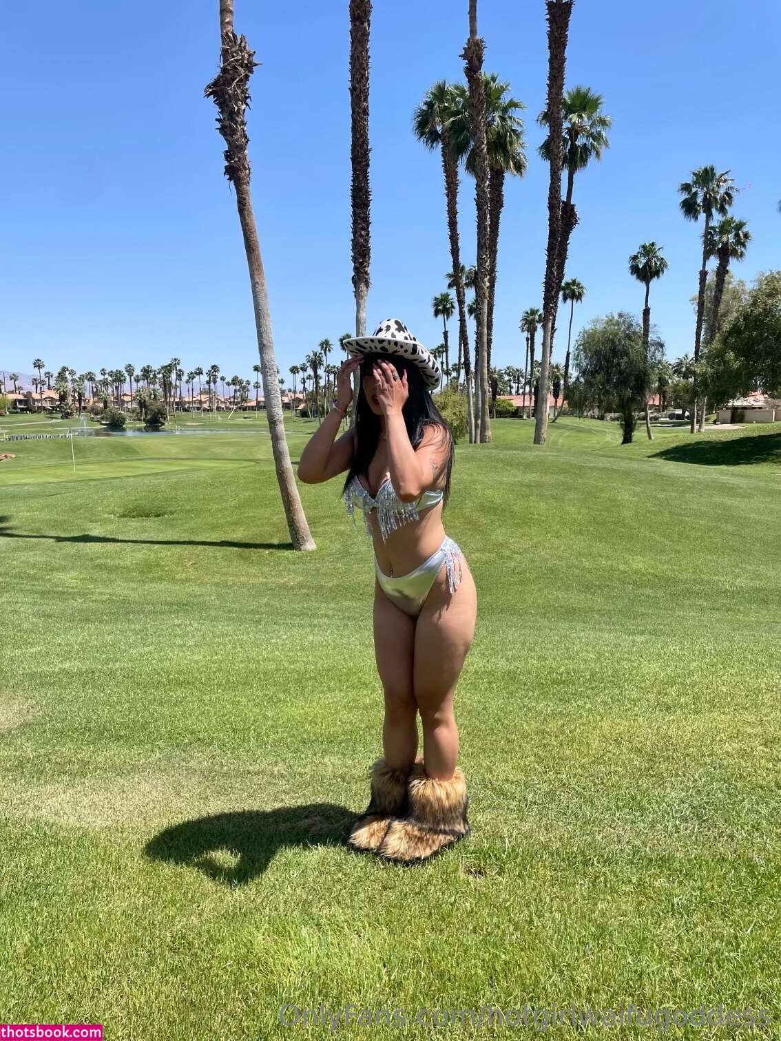 hotgirlwaifugoddess Photo #9