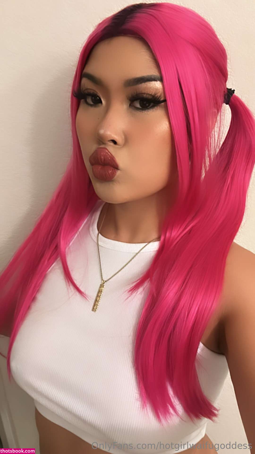 hotgirlwaifugoddess Photo #13