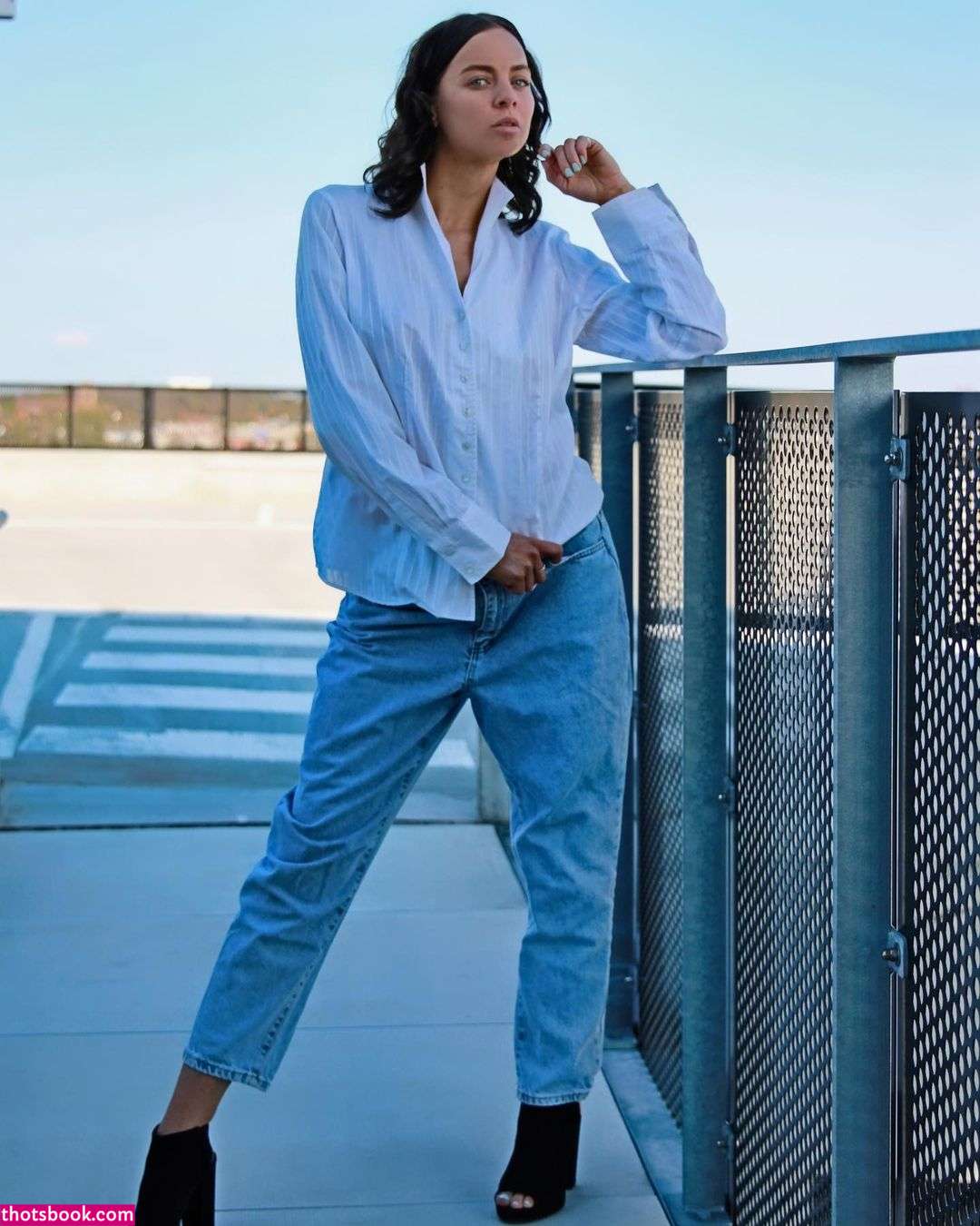 Sofie Johansen Photo #8