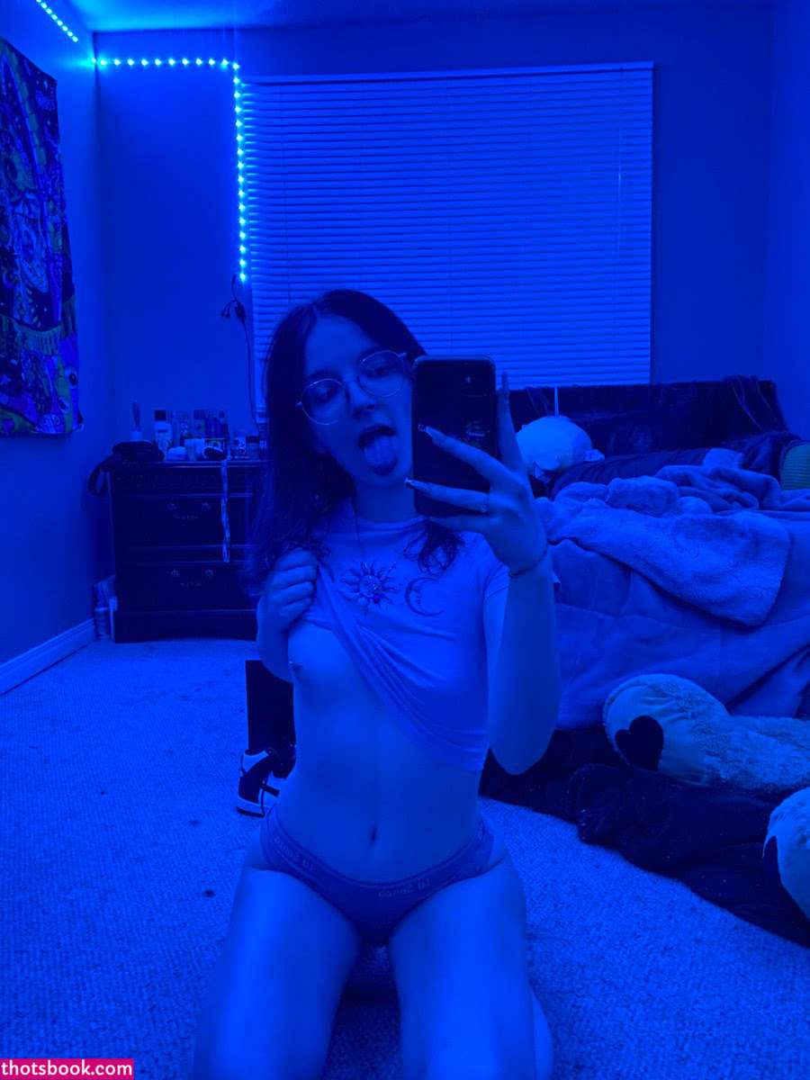 softcoregoddess Photo #32