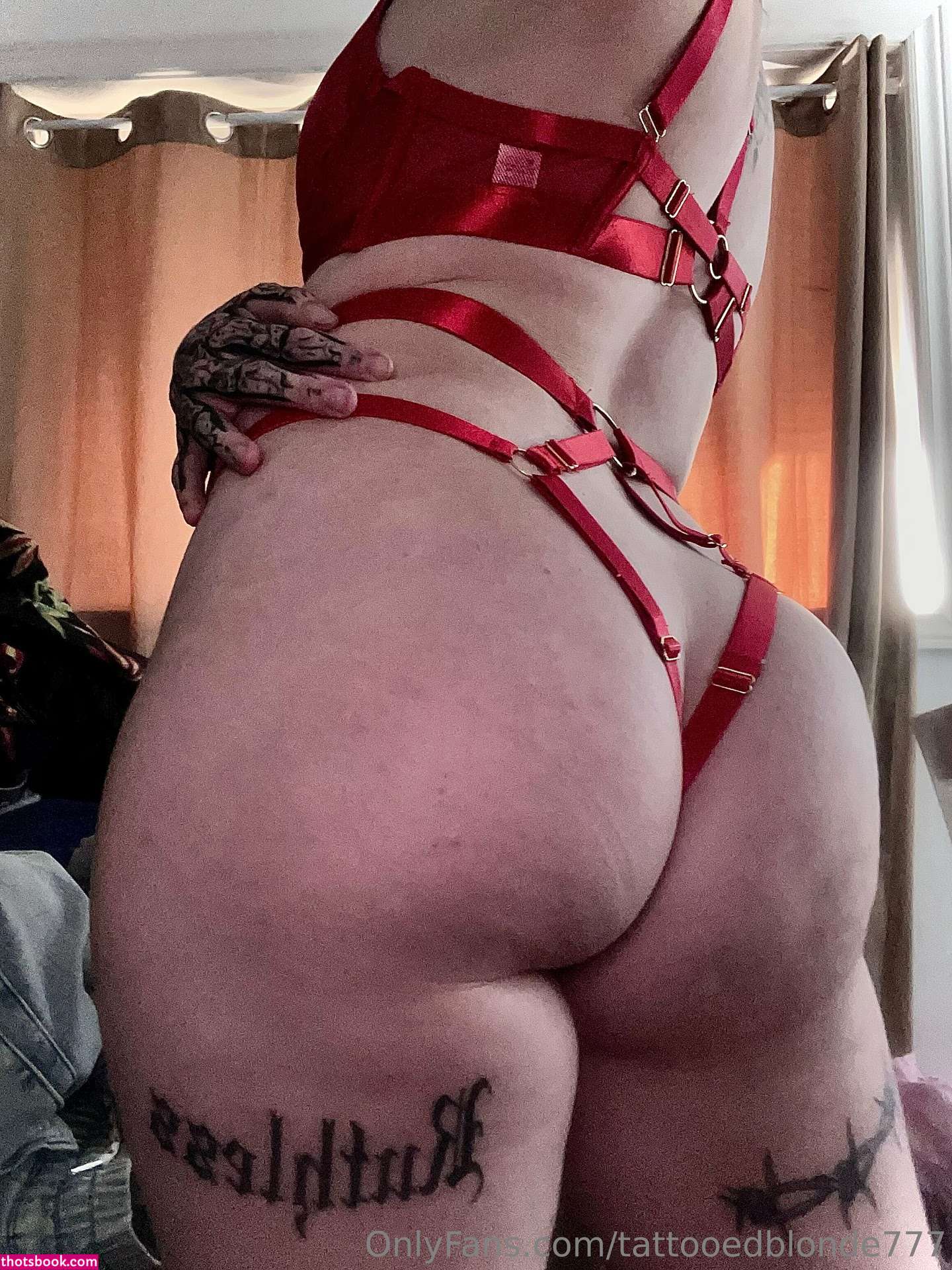 tattooedblonde777 Photo #27