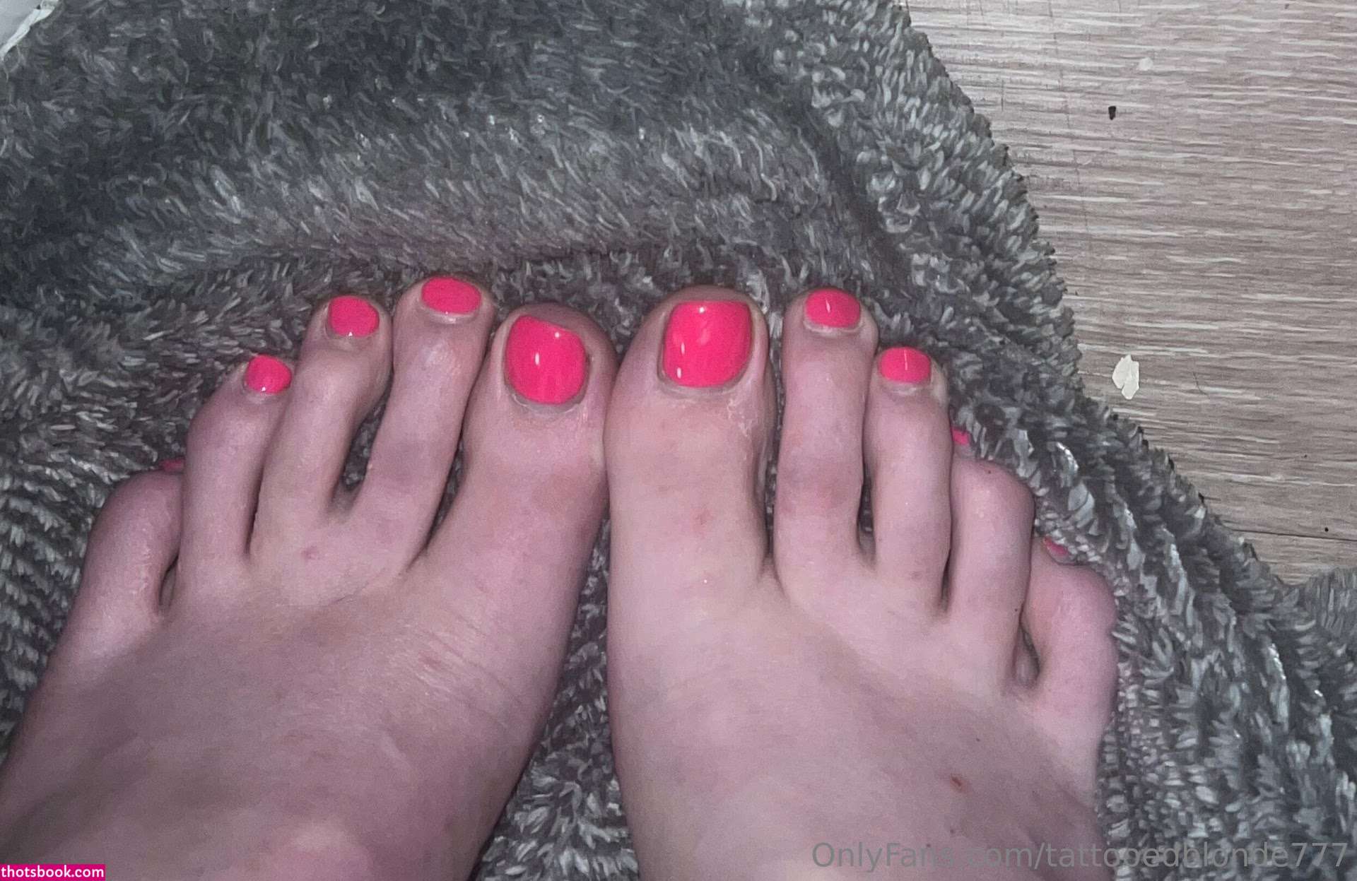 tattooedblonde777 Photo #29