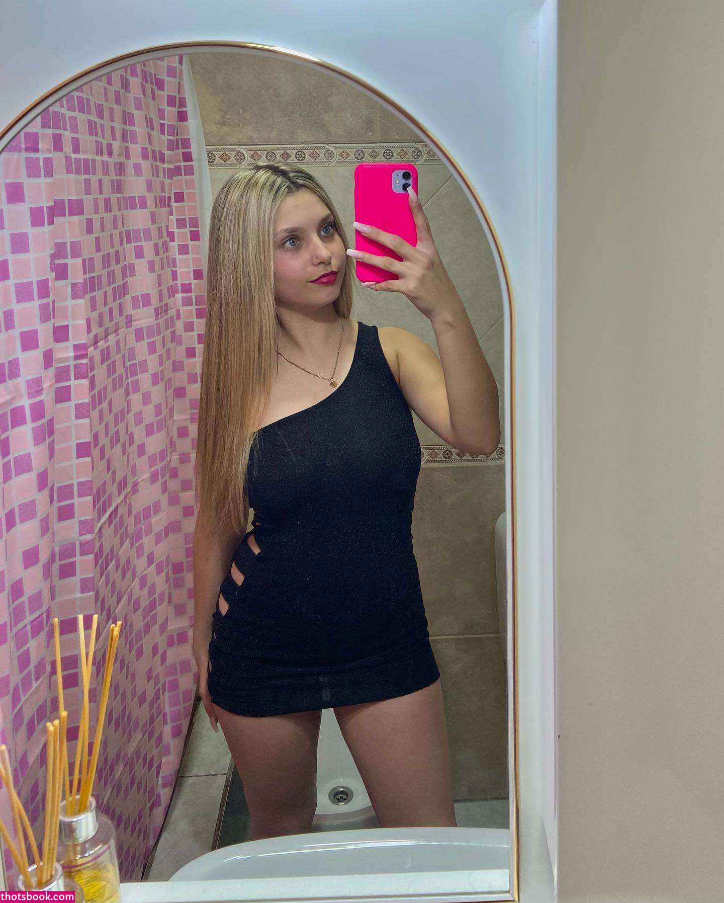 Valentina Calcagno Photo #24