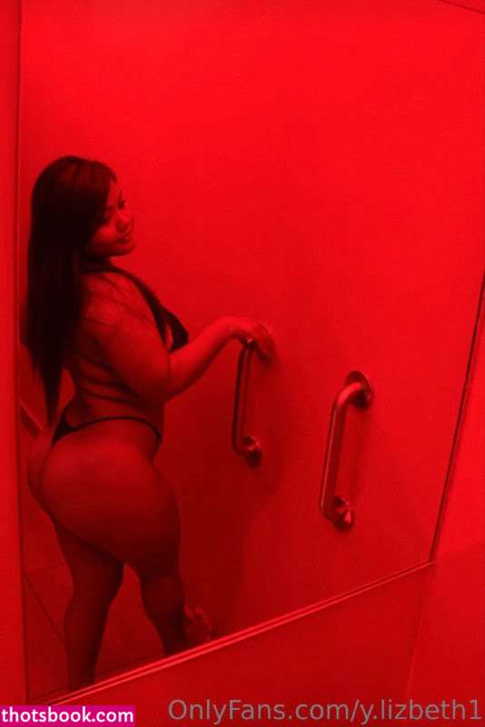 Yeniffer Berrio Photo #6