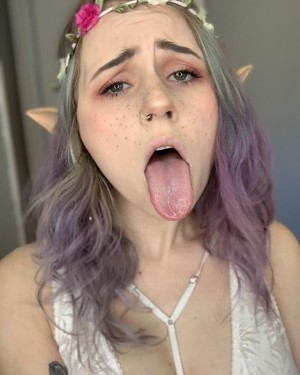 Yungmallory Photo #1