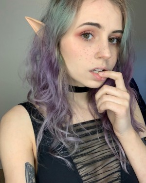 Yungmallory Photo #7