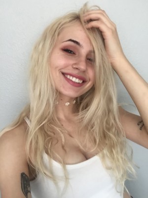 Yungmallory Photo #18