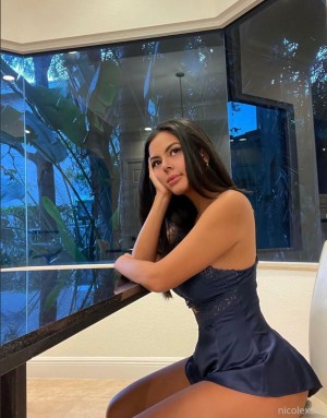 Nicole Borda Photo #30