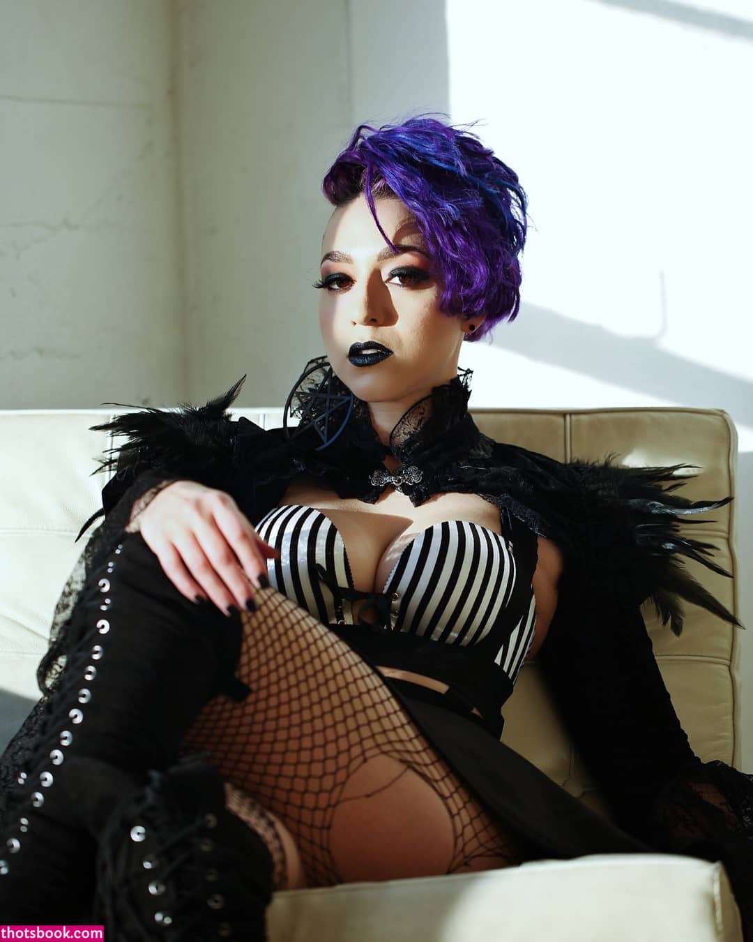 Sarah Rebel Photo #22