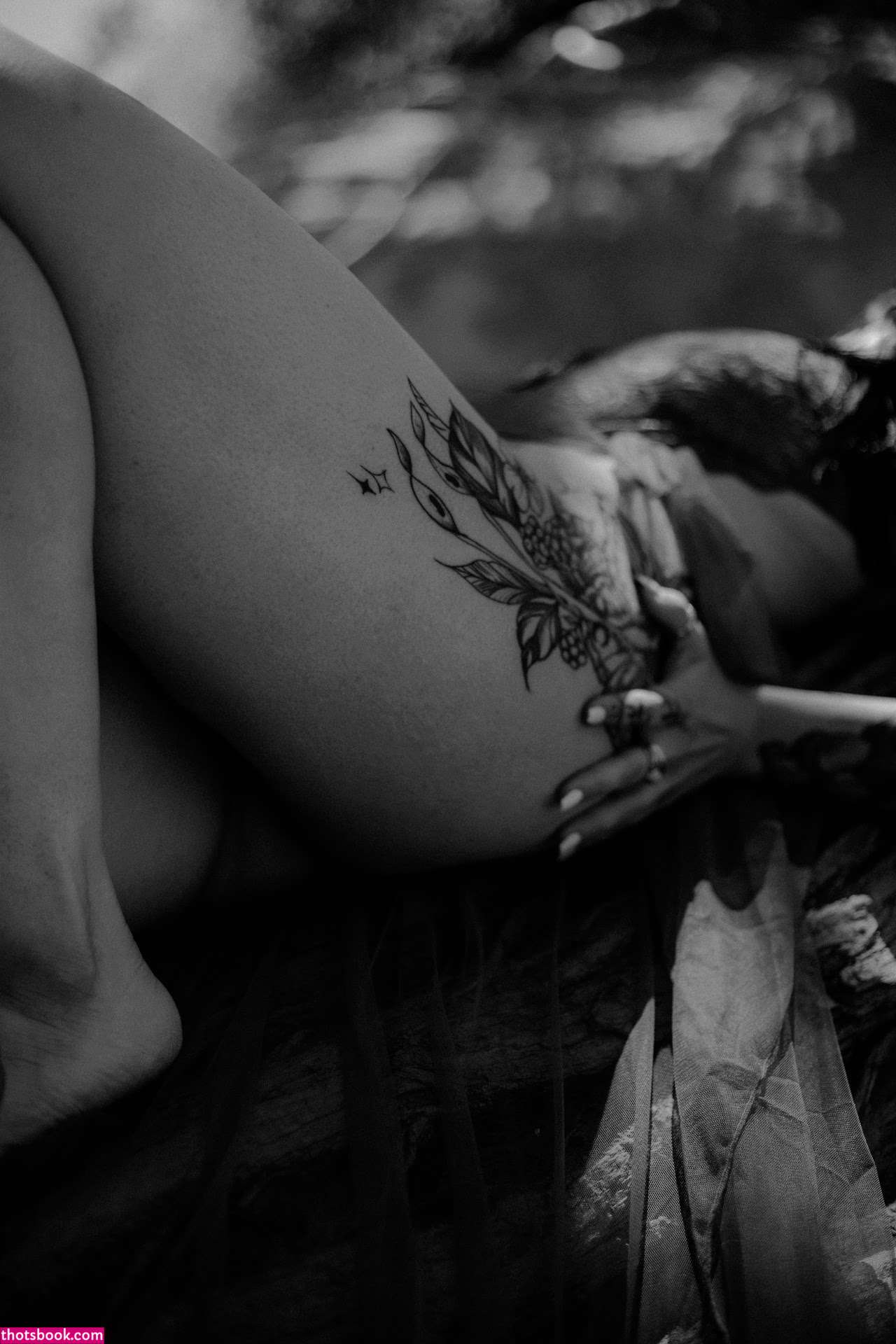 Thatsoraven95 Photo #27