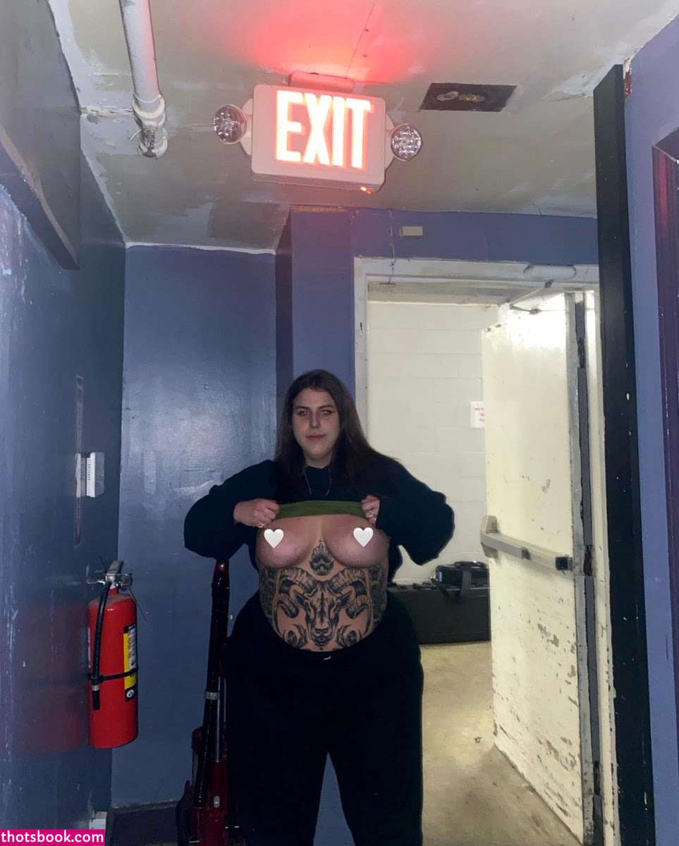 yungpaleface Photo #32